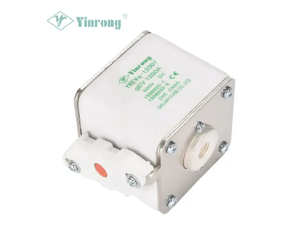 Apa fungsi EV Automotive dan EVSE Fuse?